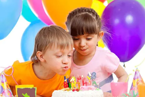 Je peuter is jarig! Hij wordt 2 jaar.